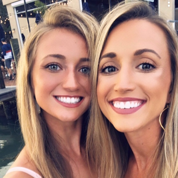 Meet your Posher, Gracie - Picture 3 of 4